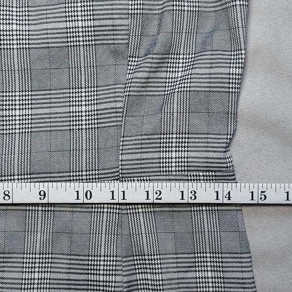 MACCS THE LABEL Black & White Plaid Sleeveless Mini Dress, Large - Picture 13 of 14